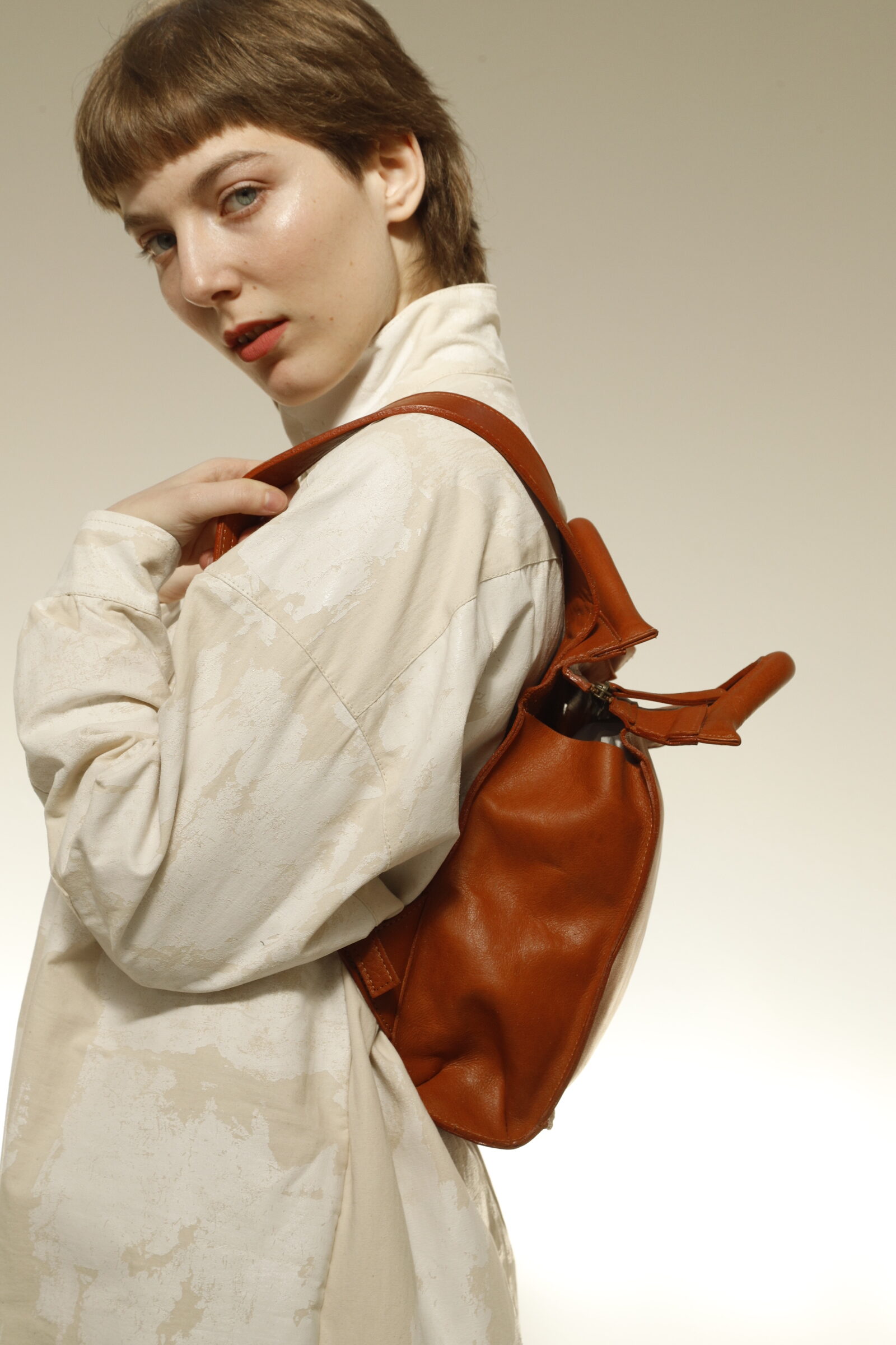 GEOMETRIC BACKPACK SMALL 2 SUELA (MADE TO ORDER) - Image 3